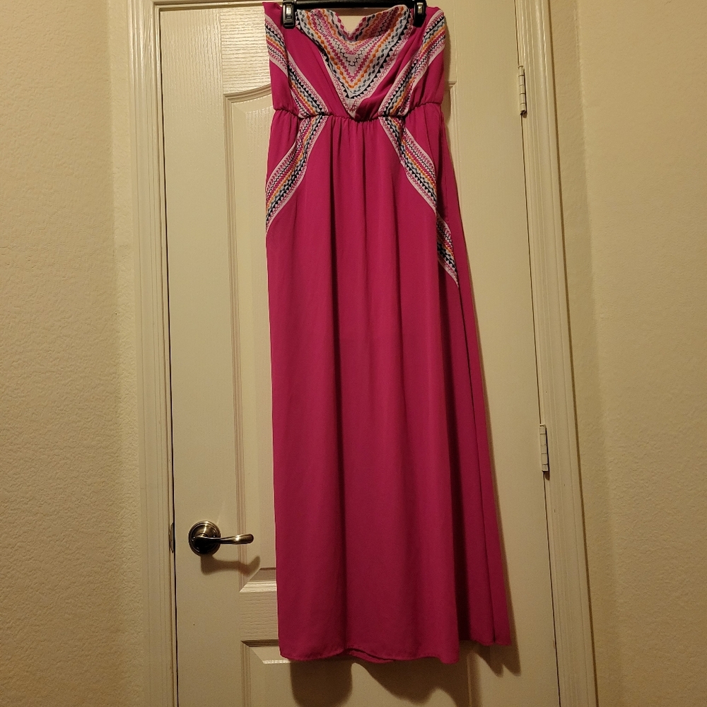 Strapless pink dress